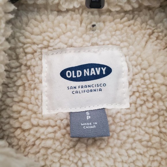 Old Navy Denim Fur-lined Jacket - Picture 2 of 9